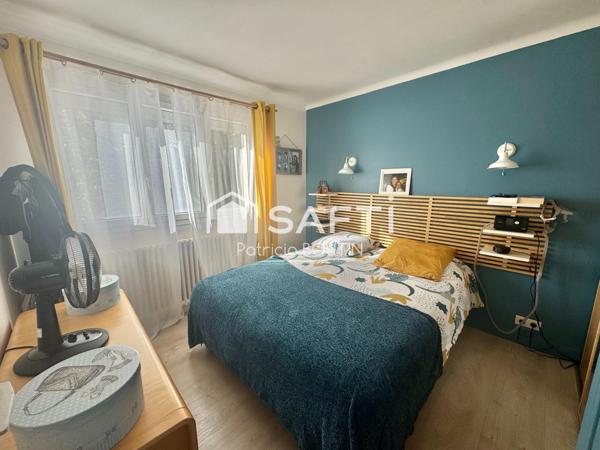 PAVILLON 5 CHAMBRES ET GARAGE A AIFFRES