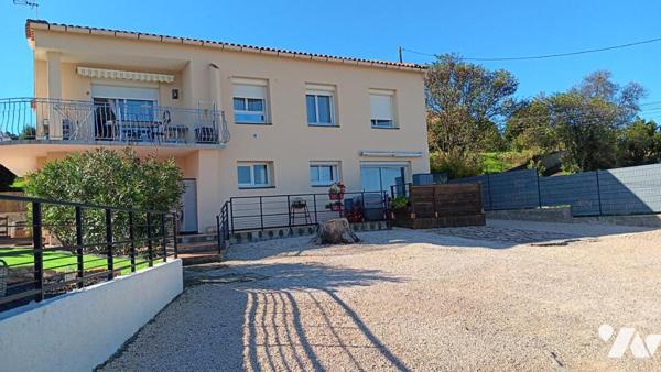 Complexe de 7 gîtes avec logement privé, piscine