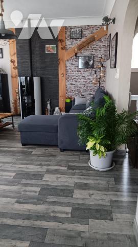 Complexe de 7 gîtes avec logement privé, piscine