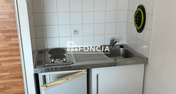 Location Studio meublé 43 m² - Valence 26000