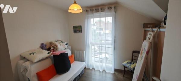 Miserey Salines ( 25480) : Appartement Duplex de 2011 , 72 m² en loi carrez, garage et terrasse.