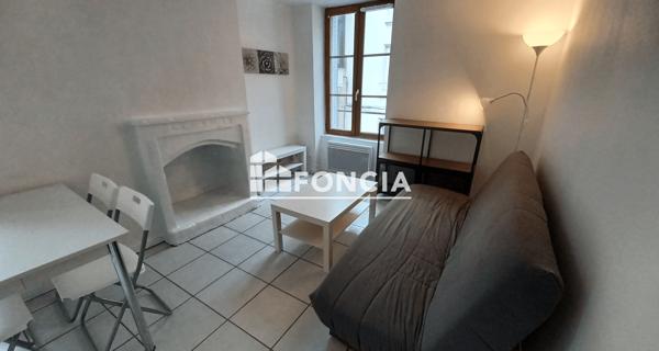 Location Appartement meublé 2 pièces 31 m² - Clermont-ferrand 63000