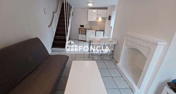 Location Appartement meublé 2 pièces 31 m² - Clermont-ferrand 63000