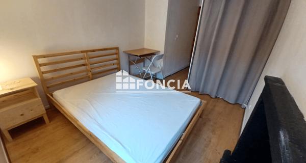 Location Appartement meublé 2 pièces 31 m² - Clermont-ferrand 63000