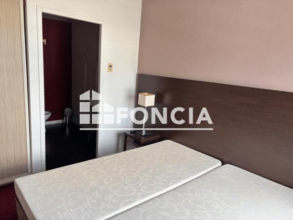 Location Studio meublé 22.21 m² - 13-15 avenue marcelin berthelot Grenoble 38100