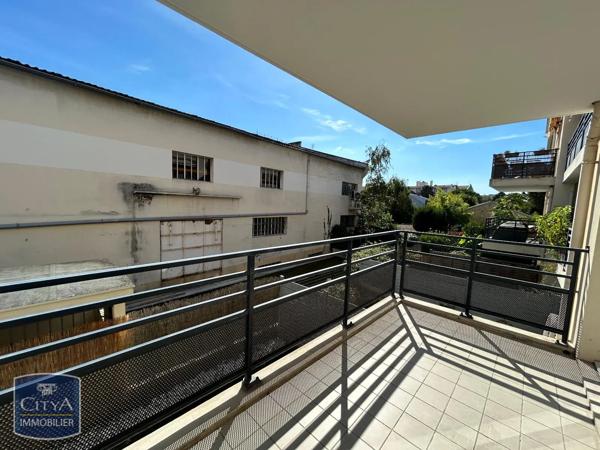 Appartement à louer 2 pièces 43.72m² Vénissieux (69200)