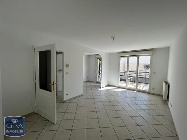 Appartement à louer 2 pièces 43.72m² Vénissieux (69200)