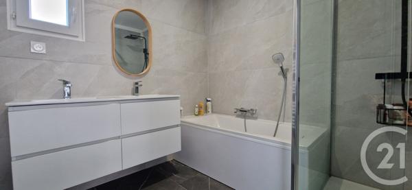 Maison à vendre  4 pièces - 115,63 m2 ST MAXIMIN LA STE BAUME - 83