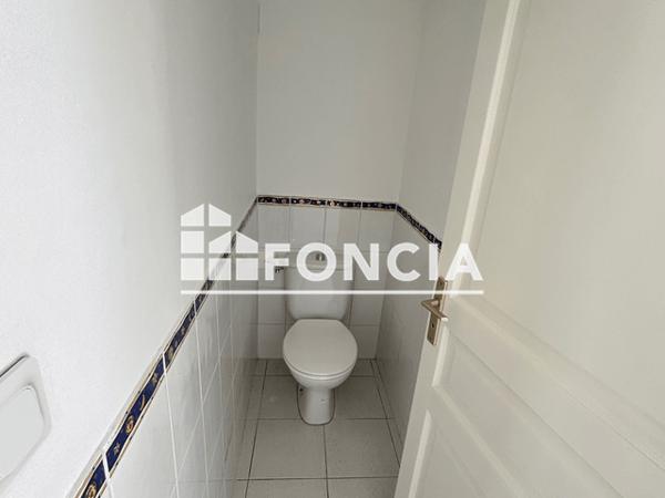 Location Appartement 5 pièces 118.5 m² - 29 RUE DU MOULIN Charleville Mezieres 08000