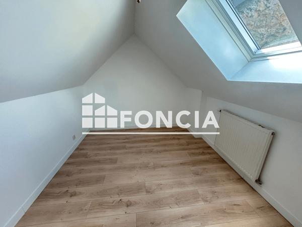 Location Appartement 5 pièces 118.5 m² - 29 RUE DU MOULIN Charleville Mezieres 08000