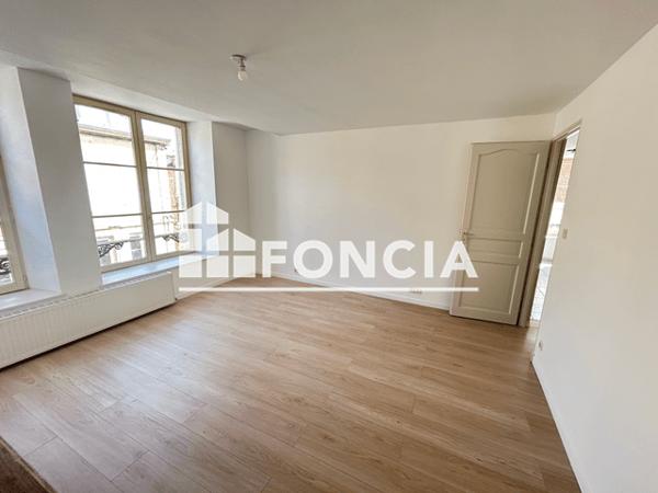 Location Appartement 5 pièces 118.5 m² - 29 RUE DU MOULIN Charleville Mezieres 08000