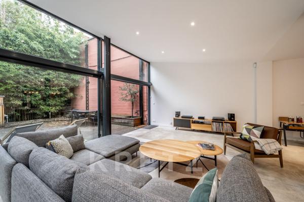 Loft comme une maison entièrement rénové