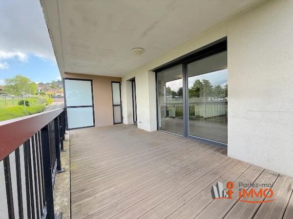 Appartement T4/T5 avec jardin et garage