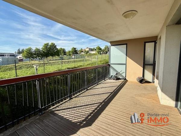Appartement T4/T5 avec jardin et garage