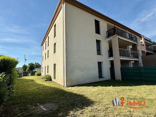 Appartement T4/T5 avec jardin et garage