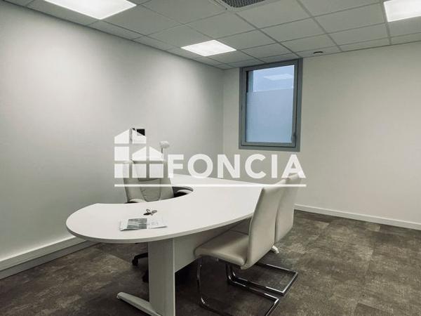 À vendre Local commercial 53.14 m² - Annecy 74000