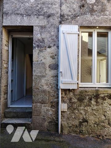 MAISON DE BOURG
