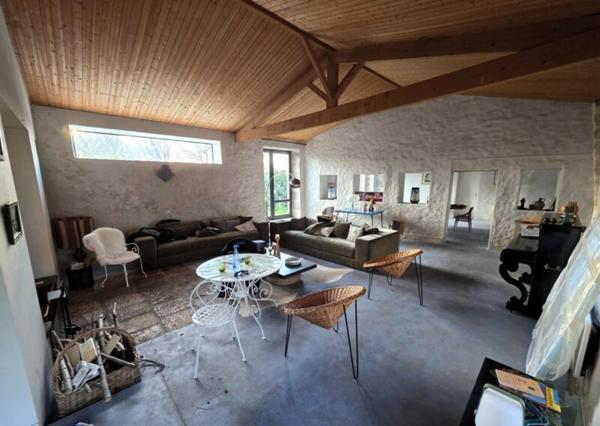 EXCLU CAPIFRANCE A Vendre ST-PIERRE OLÉRON Charmant Domaine de 717m² terrain 3.950m² dont 442m² habitable