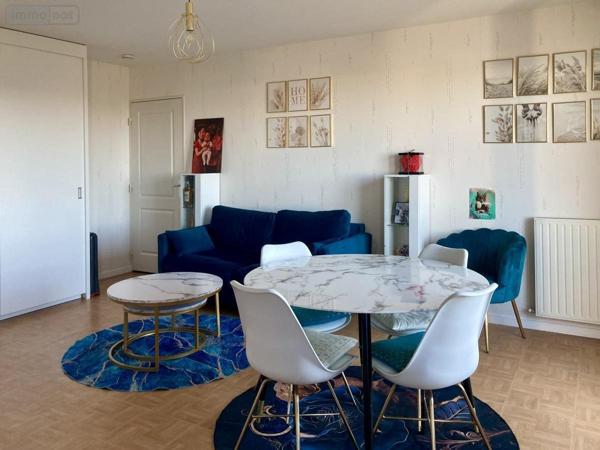 Appartement à vendre à Angers dans le Maine-et-Loire (49000), ref : 49009-1364   
Justices