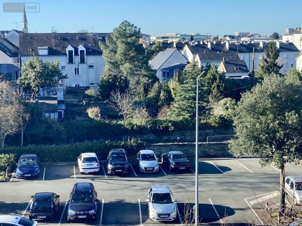 Appartement à vendre à Angers dans le Maine-et-Loire (49000), ref : 49009-1364   
Justices