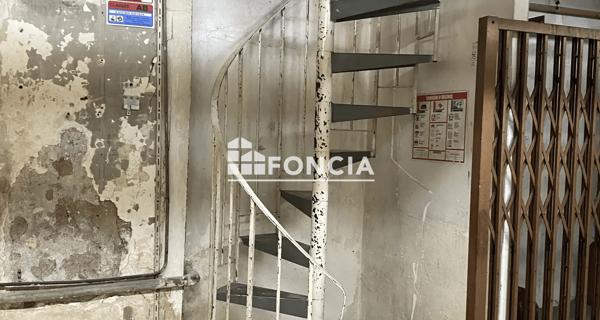 Location Local commercial 200 m² - Paris 75017