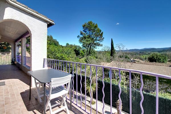 A VENDRE en EXCLUSIVITÉ sur TARADEAU Maison de 127 m² VUE DOMINANTE & CHARME PROVENÇAL