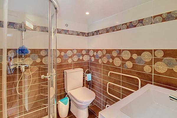 A VENDRE en EXCLUSIVITÉ sur TARADEAU Maison de 127 m² VUE DOMINANTE & CHARME PROVENÇAL