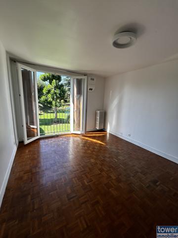 APPARTEMENT 60 M² SARCELLES village