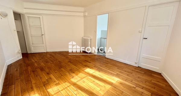 Location Studio 29 m² - Montrouge 92120
