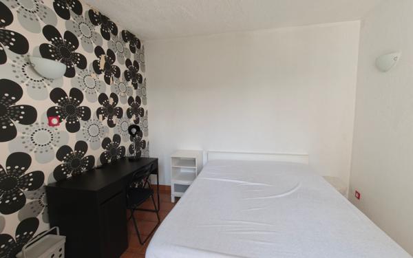 Appartement à vendre    4 pièces • 71,62 m2 Saint-Martin-d'Hères