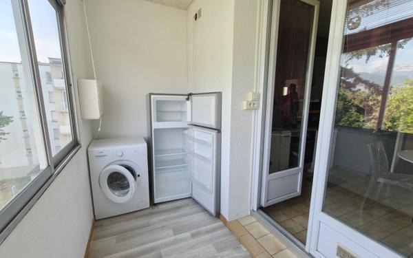 Appartement à vendre    4 pièces • 71,62 m2 Saint-Martin-d'Hères