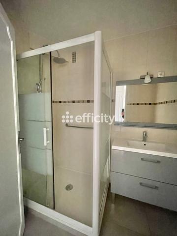 Appartement
         3 pièces
        - 55 m² Exclusivité 278 000 € *