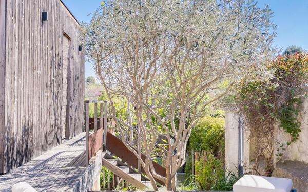 Maison à vendre    3 pièces •  Marseille 12