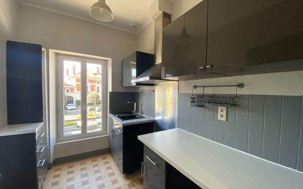 Appartement à louer    2 pièces •  Caussade