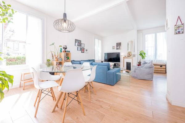 Montpellier (34000) T3 au Beaux-Arts – Lumière, volumes et garage !