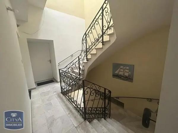 Appartement à louer 2 pièces 40.19m² Pamiers (09100)