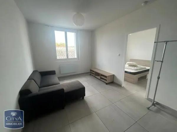 Appartement à louer 2 pièces 40.19m² Pamiers (09100)