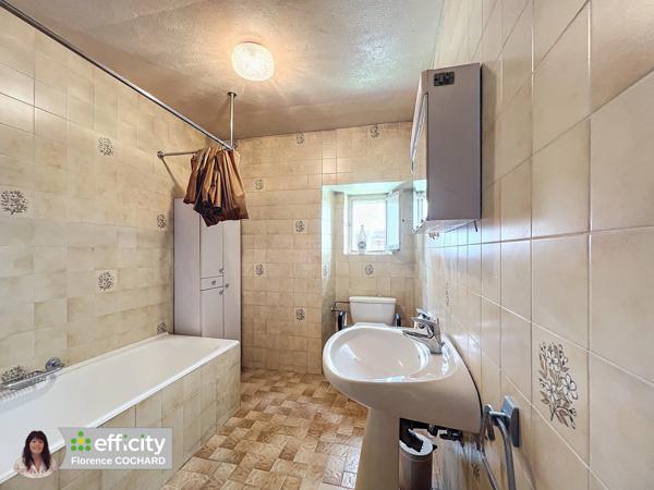 Maison 9 pièces - 410 m² Exclusivité efficity