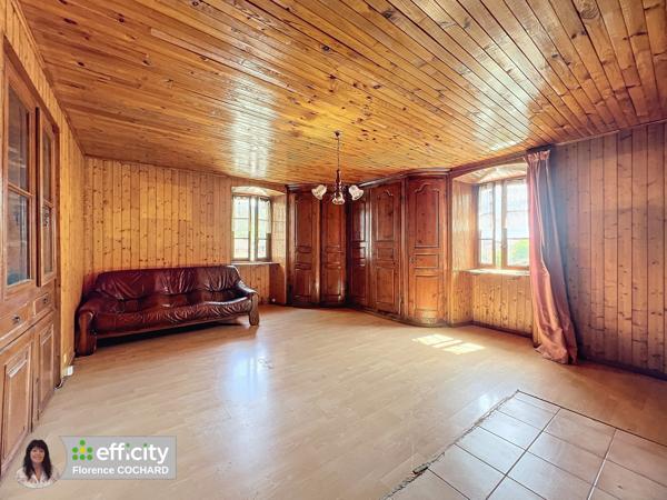 Maison 9 pièces - 410 m² Exclusivité efficity