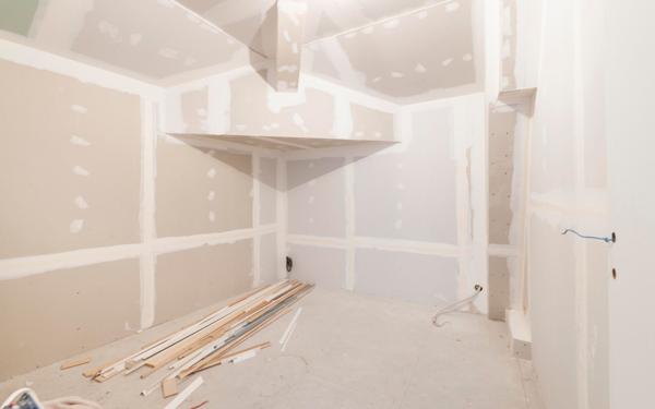 Immeuble à vendre    6 pièces •  Larrivière-Saint-Savin