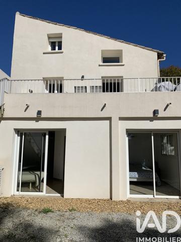 Location maison 5 pièces 152 m² Clarensac