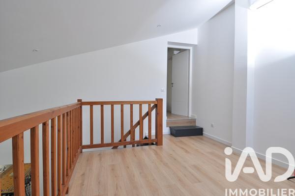 Location maison 5 pièces 152 m² Clarensac