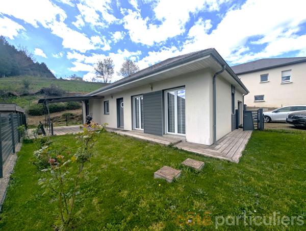 Vente
                Maison88 m² - 4 Pièces -
                    BARAQUEVILLE (12160)