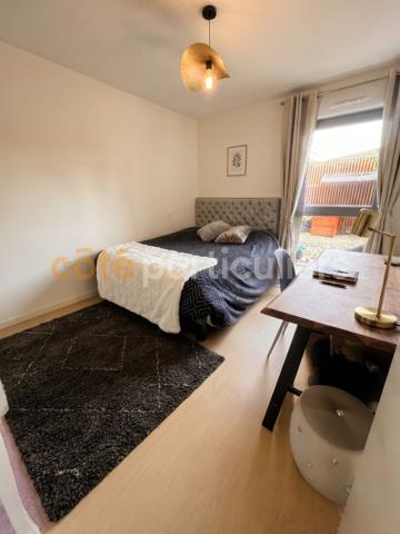 Vente
                Appartement68 m² - 3 Pièces -
                    TARBES (65000)