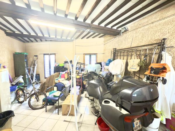 Maison T4 avec Garage et cour extérieure