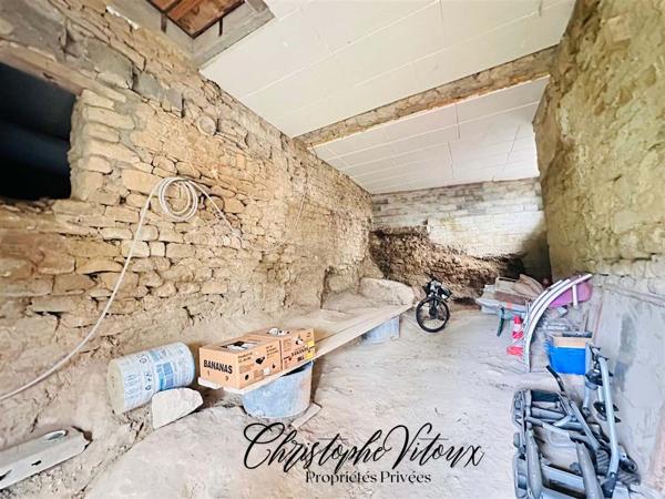 MAISON de 142 m2 au coeur d'un château