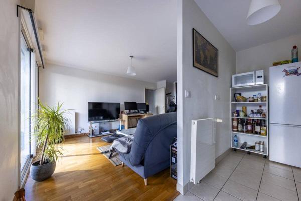 Appartement 2 pièces                                        - 44000 Nantes - Guist'hau Réf : 9616