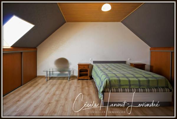 Sacey (50170) Entre Pontorson et Antrain. (Sacey) Pavillon 1993 sur sous-sol - 132 M² - 4 Chambres - Terrain: 1.038 M².