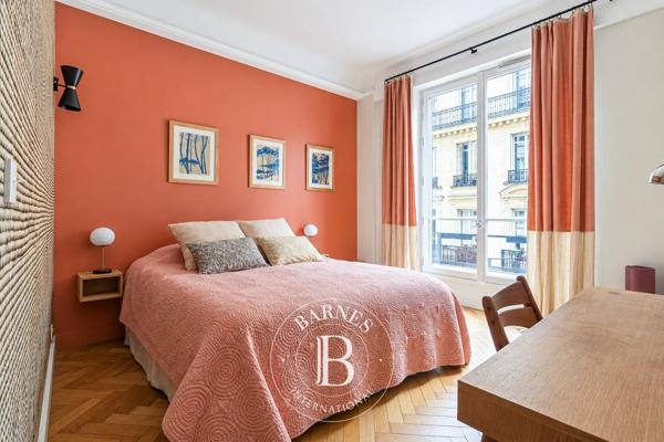 Paris 16ème, Appartement 4 Chambres -  142 m² à vendre