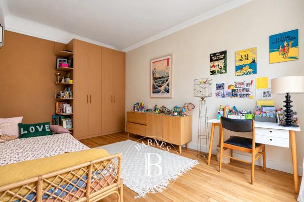 Paris 16ème, Appartement 4 Chambres -  142 m² à vendre